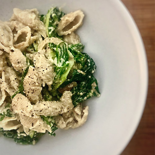 Rezept: Maroni Wirsing Pasta - Dinkelmuscheln mit Soße