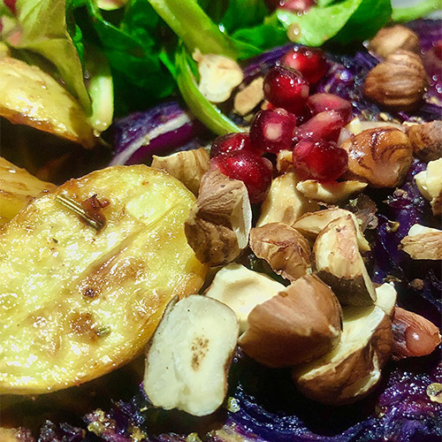 Rezept Rotkohl Schnitzel - Rotkohlschnitzel, Kartoffeln, Salat