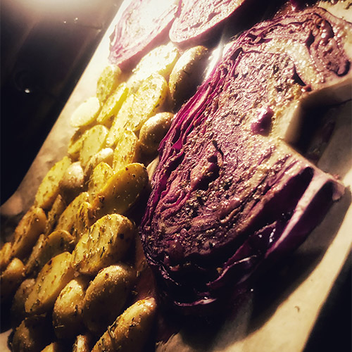 Rezept Rotkohl Schnitzel - Blick in den Ofen