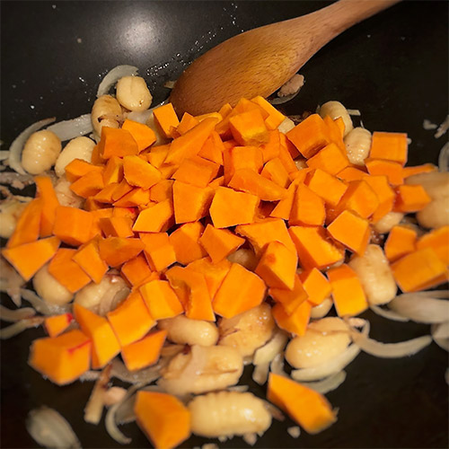 Rezept K&uuml;rbis Gnocchi W&uuml;rfel