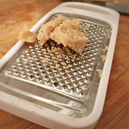 Rezept K&uuml;rbis Gnocchi Marzipan Hobeln