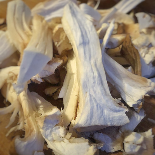 Veganes Ginger Chicken Pilze in Stücken